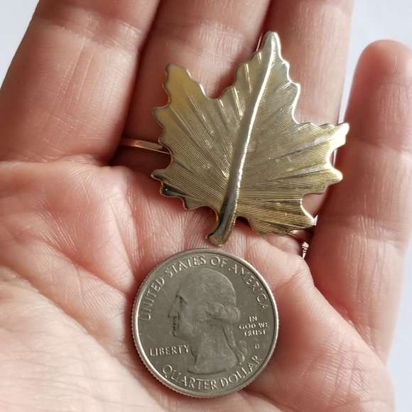 Vintage maple leaf brooch fall pin nature silver gold tone jewelry autumn - Picture 9 of 13